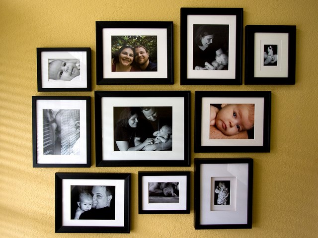 Image of Homemade Wall Decoration Ideas with Family photos