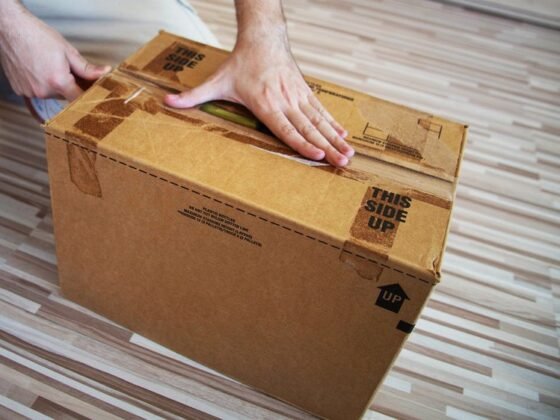 Featured image - moving