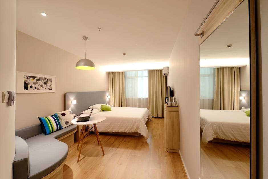 Use Mirrors Use Mirrors - 7 Wall Bed Ideas for Small Bedrooms