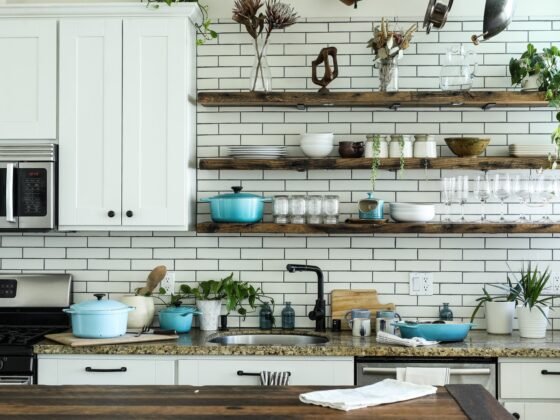 How to Decorate a Country Kitchen