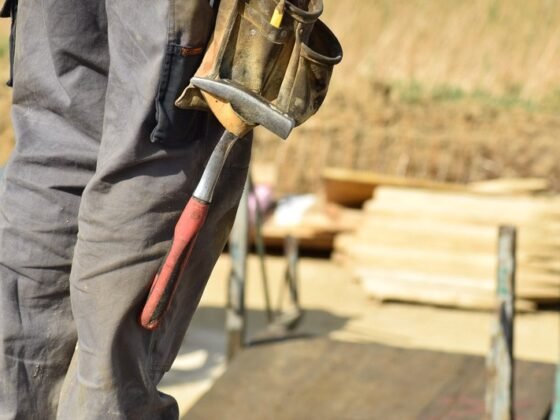 Featured of Things You Need to Remember Before Hiring Renovation Contractors