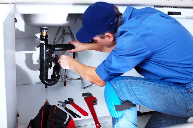 Things to Consider While Choosing Plumbing Contractors