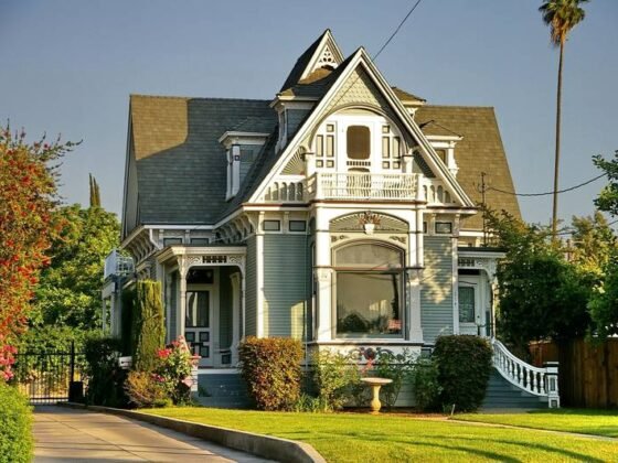 Featured of 4 Tips for Planning a Beautiful Front Yard Landscape