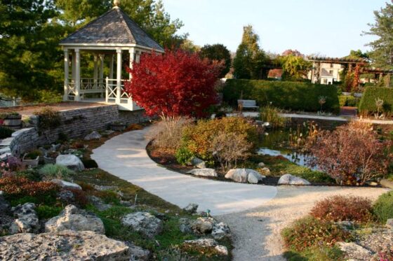 Featured of How to Make a Beautiful Garden with a Gazebo