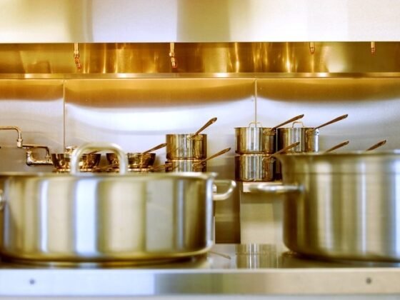 Featured image - 6 Tips to Maintain Expensive Cookware in the Kitchen