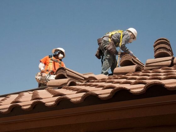 Featured of A Complete Guide to Ease Up Your Selection Procedure of Roofing Contractors