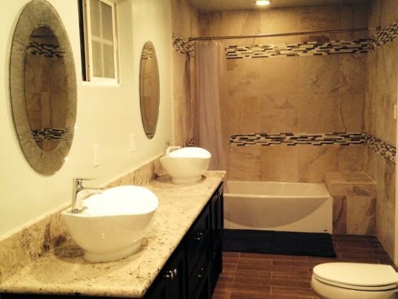 Featured of How Can You Maximize the Use of Your Small Bathroom