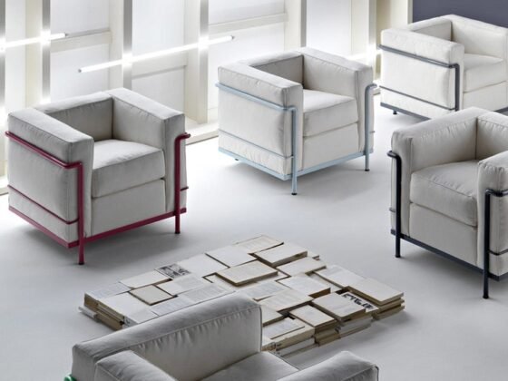 Featured of LC2 Chair – A Product Review