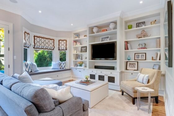 Featured of How to Decorate Around a Recliner