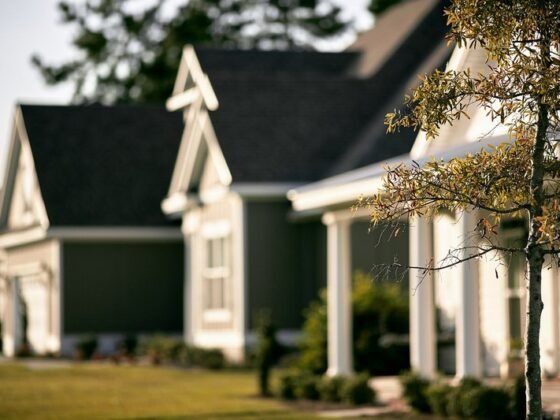 Featured of Factors In, Out, and Around a Property to Research Before Choosing a Home