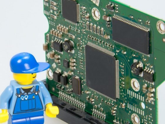 Featured image - How to Hire Electricians