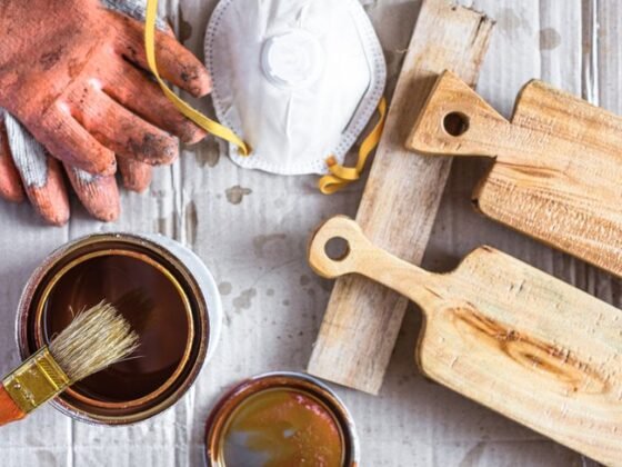 Featured image - Why Woodworking Doesn't Work With Wet Wood