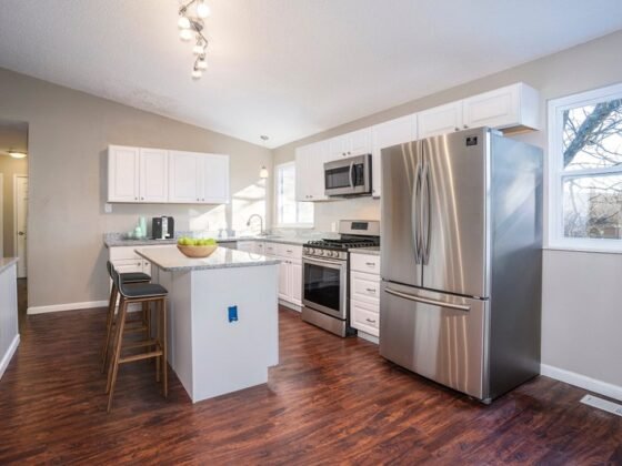 Feature image - Benefits of Renting Essential Household Appliances