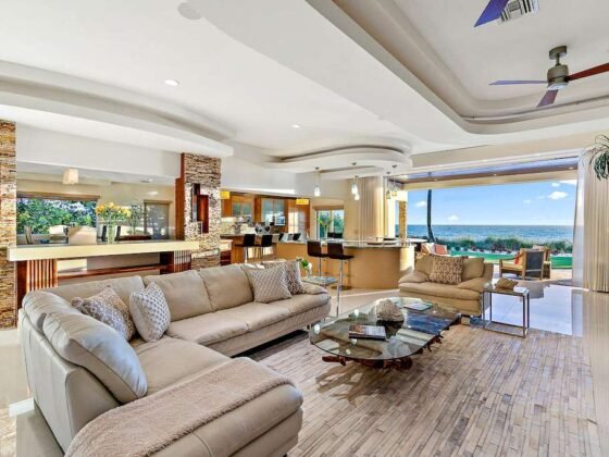 Featured image - Best Ageless Home Designs in Florida