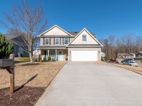 Featured image - How Much is the Driveway Value into Your Property Valuation