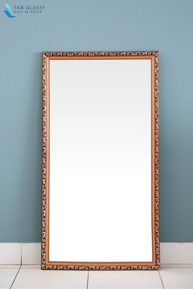 image - The Industry Expert Ideas to Use Antique Mirror in Classic Home Décor