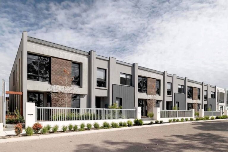All the Pros & Cons of Buying a Townhouse in Australia