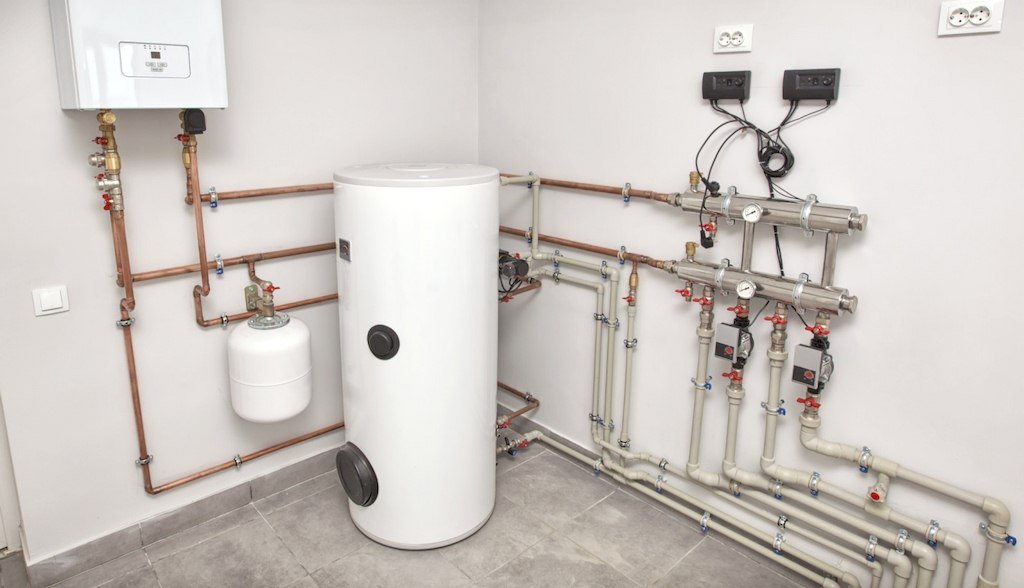 Gas vs. Electric Water Heater: Which One Is Right for You? image - Gas vs. Electric Water Heater - Which One Is Right for You