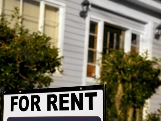 Featured image - How to Choose an Apartment to Rent: 7 Tips Before Move-In Day