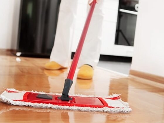 Featured image - Ways to Remove Stains from Laminate Floors