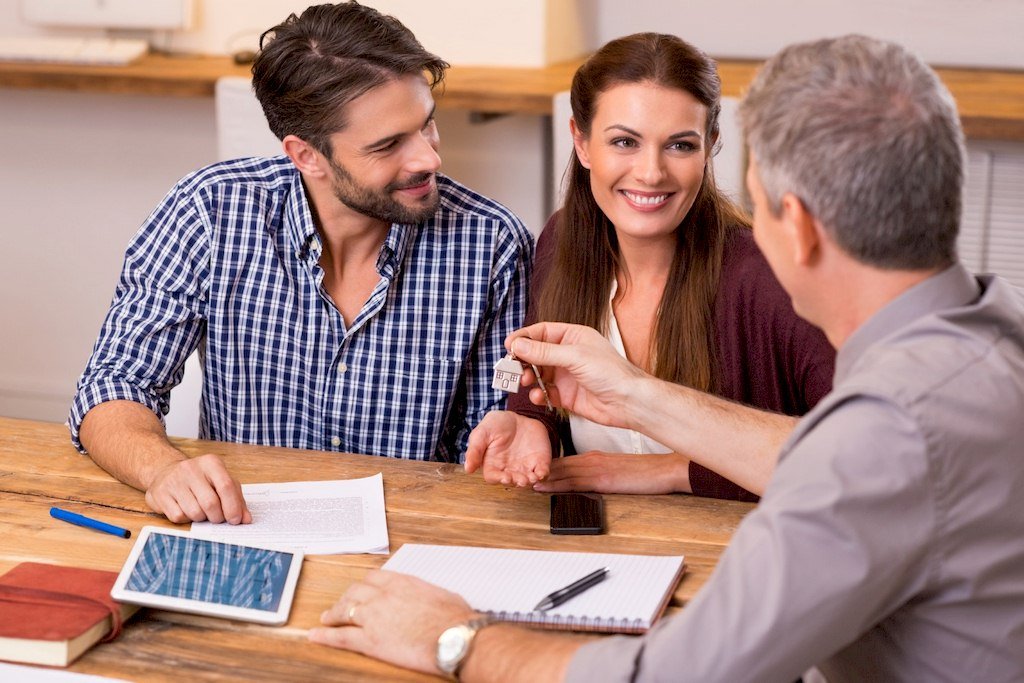 How to Buy a House in the USA: A Complete Guide image - How to Buy a House in the USA: A Complete Guide