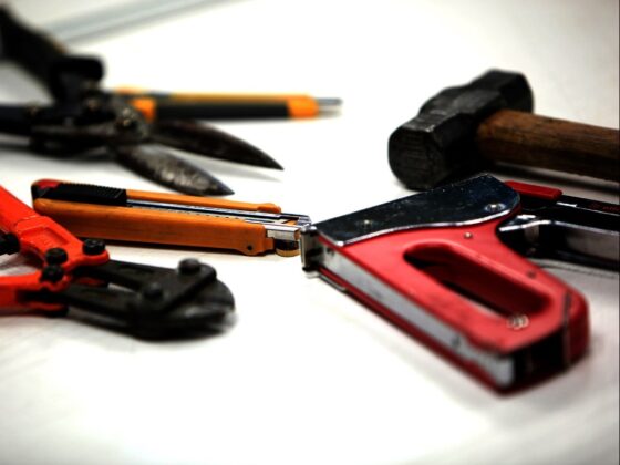 Featured image - The 7 Essential Components of a Basic Home Tool Set