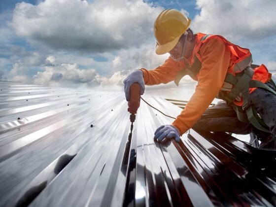 Featured image - Benefits of Using Metal Roofing for Your Home