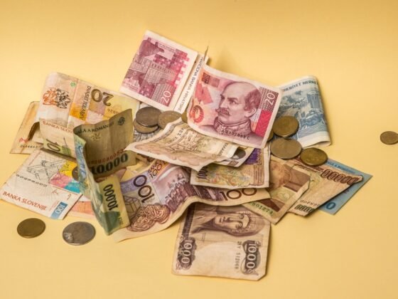 Featured image - 10 Energy-Saving Home Improvements to Lower Electricity Bills