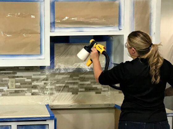 Featured image - 5 Techniques to Use When Spraying Kitchen Cabinets