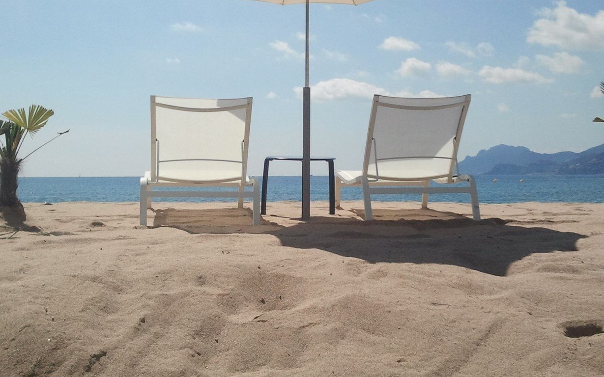 The Most Useful Tool for Sunbathing image - The Most Useful Tool for Sunbathing
