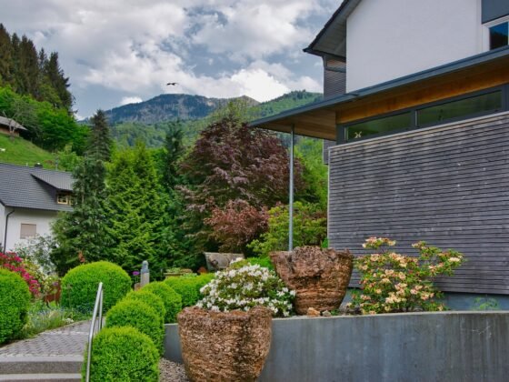 Featured image - 5 Front Yard Design Ideas That'll Give Your Curb Appeal a Major Boost