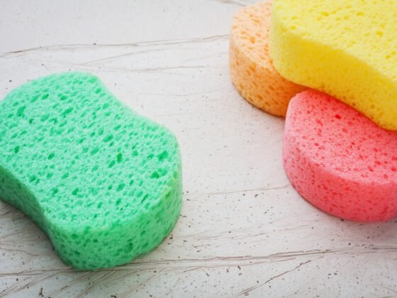 Featured image - 11 Cleaning Tips for Neat Freaks