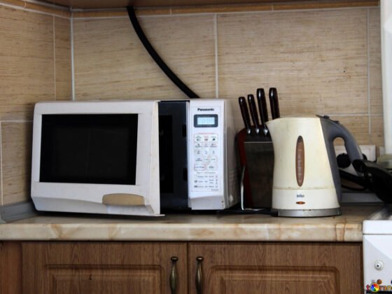 Featured image - Signs You Need to Hire an Appliance Repair Service