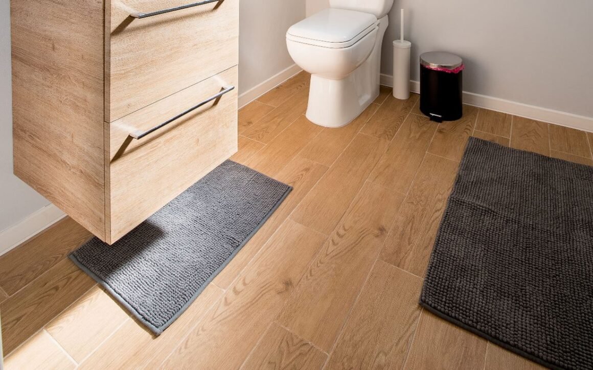 Featured image - Trash Can for the Bathroom