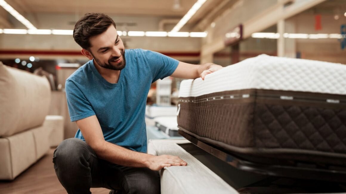 Featured image - 4 Tips to Buy a Mattress