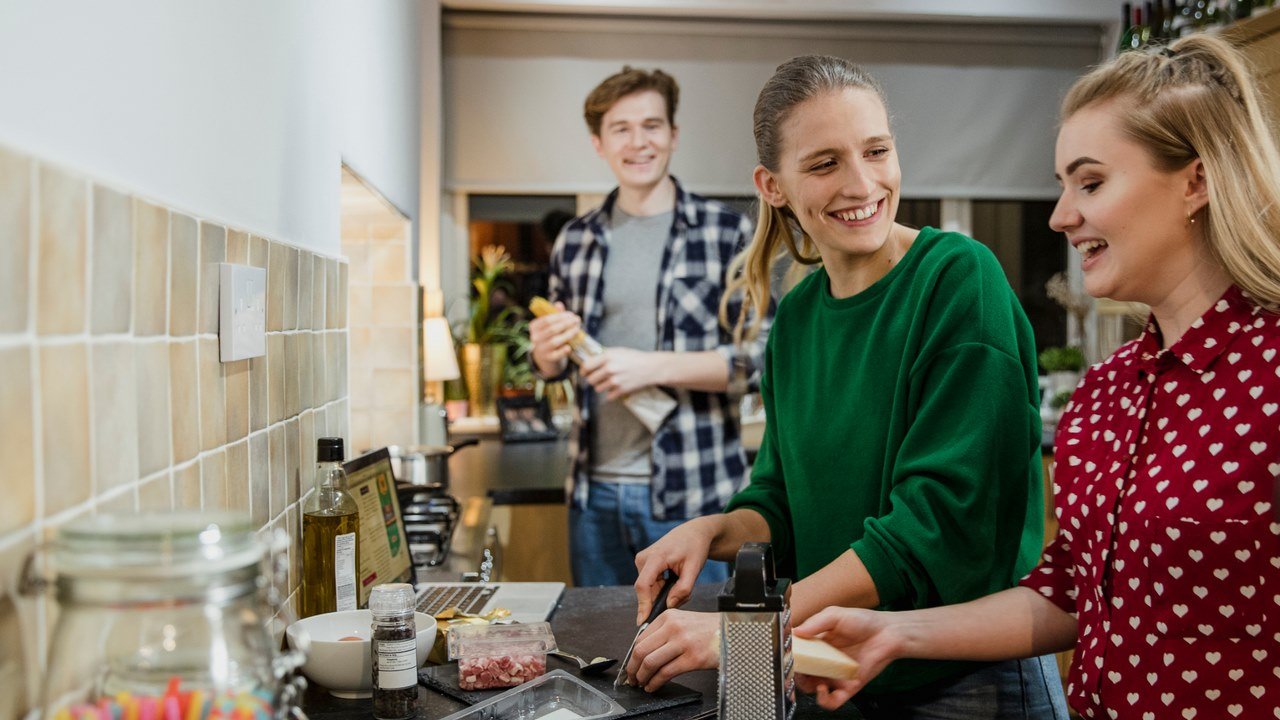 Find verified profiles at roommate finders. image - Find verified profiles at roommate finders.