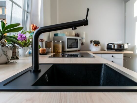 Featured image - Kitchen Sinks: Easy Ideas to Choose the Best Style for Your Needs