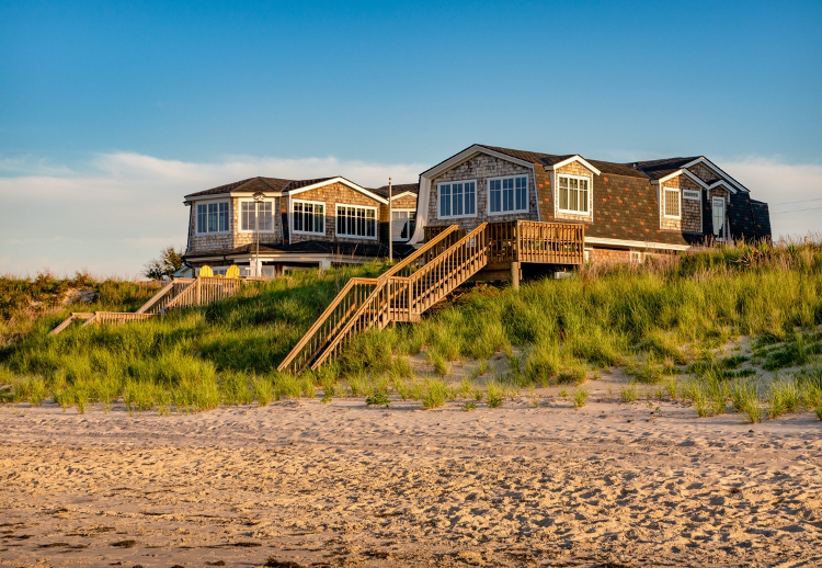 Dreaming of an Ocean Front Lifestyle? Tips to Get You There image - Dreaming of an Ocean Front Lifestyle? Tips to Get You There