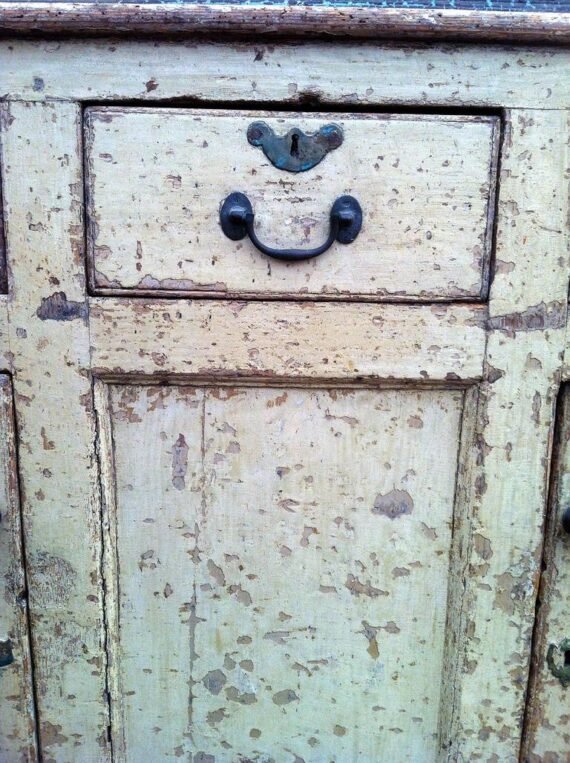 How to Distress Wood Furniture