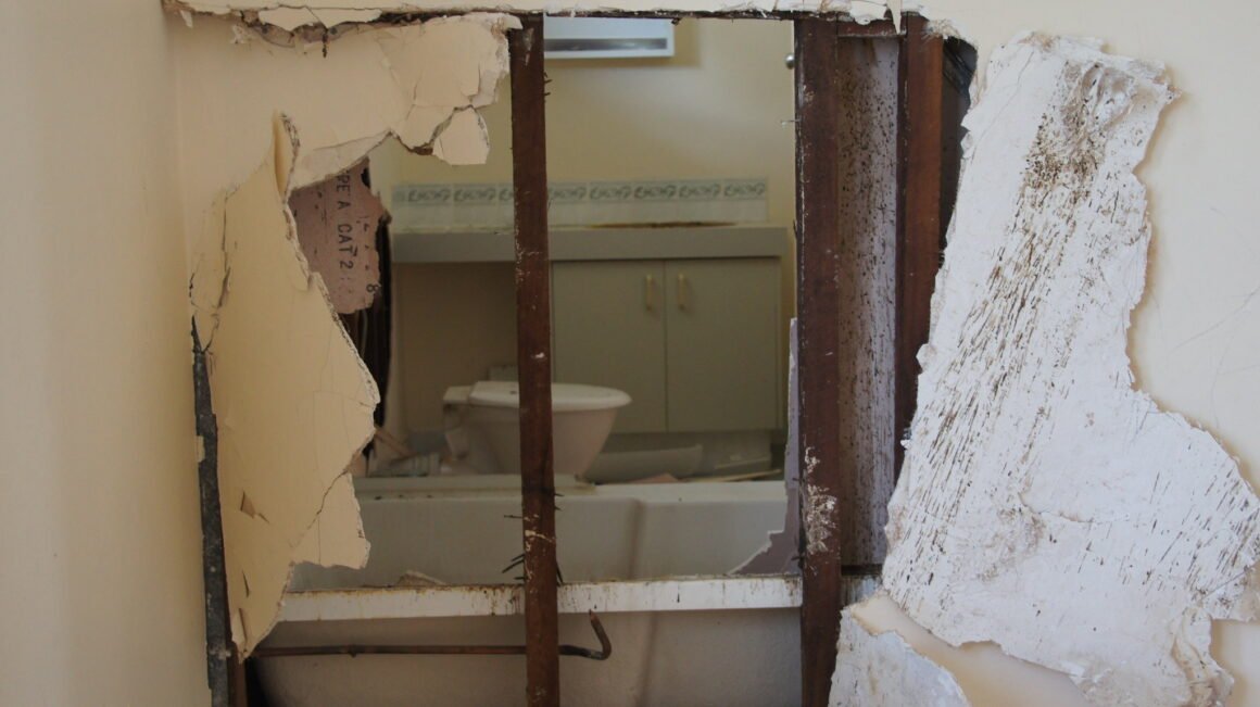 Featured image - Home Renovation Mistakes You Don't Want to Make