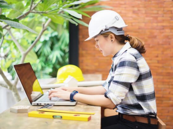 featured image - Top 4 Reasons Why You Need to Hire A Construction Consultant for Your Project