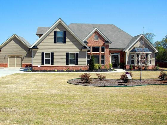 Featured image - 5 Things Not to Tell Your Agent When Selling