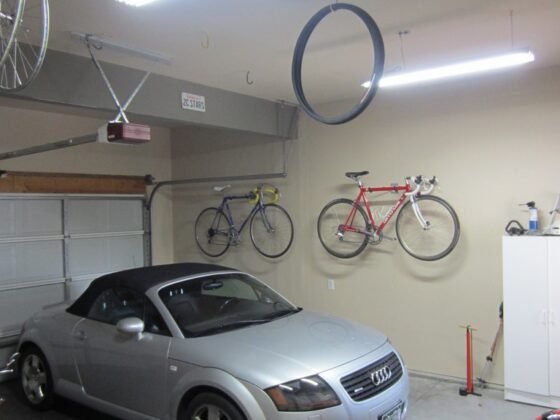 featured image - 5 Garage Lighting Tips to Brighten up Your Garage