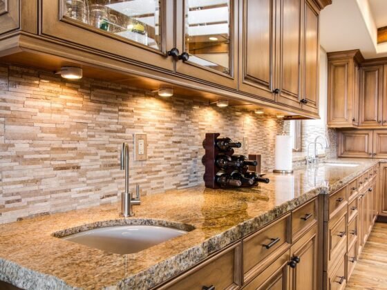 featured image - Ultimate Guide to Color Options for Kitchen Sinks