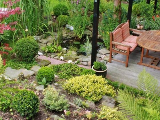 featured image - 4 Unique Garden Decor Styles for Your Backyard Renovation