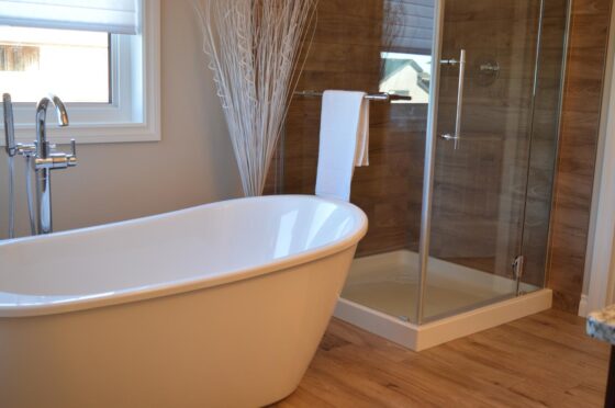 featured image - From Selection to Installation Your Guide to Bathtub Replacement