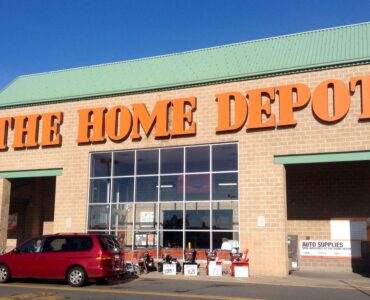 Featured image - Does Home Depot Install Bathtubs