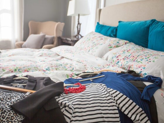 featured image - How to Choose the Right Bed for You