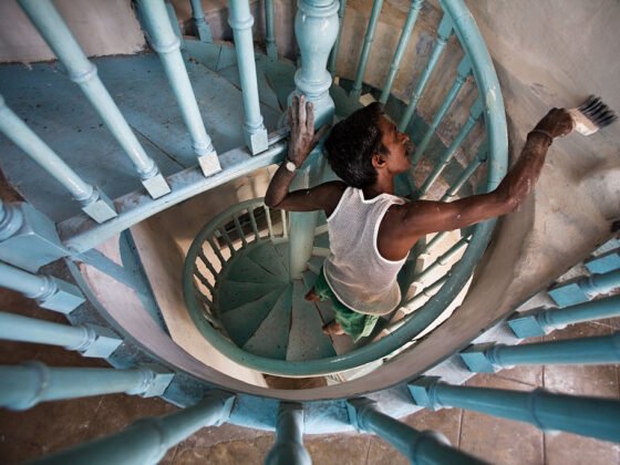 featured image - What Makes A Good Painter and Decorator