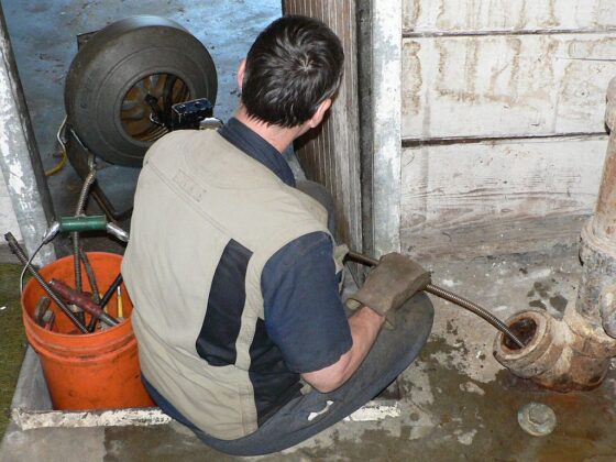 featured image - What to Look for In A Good Residential Plumbing Services Provider